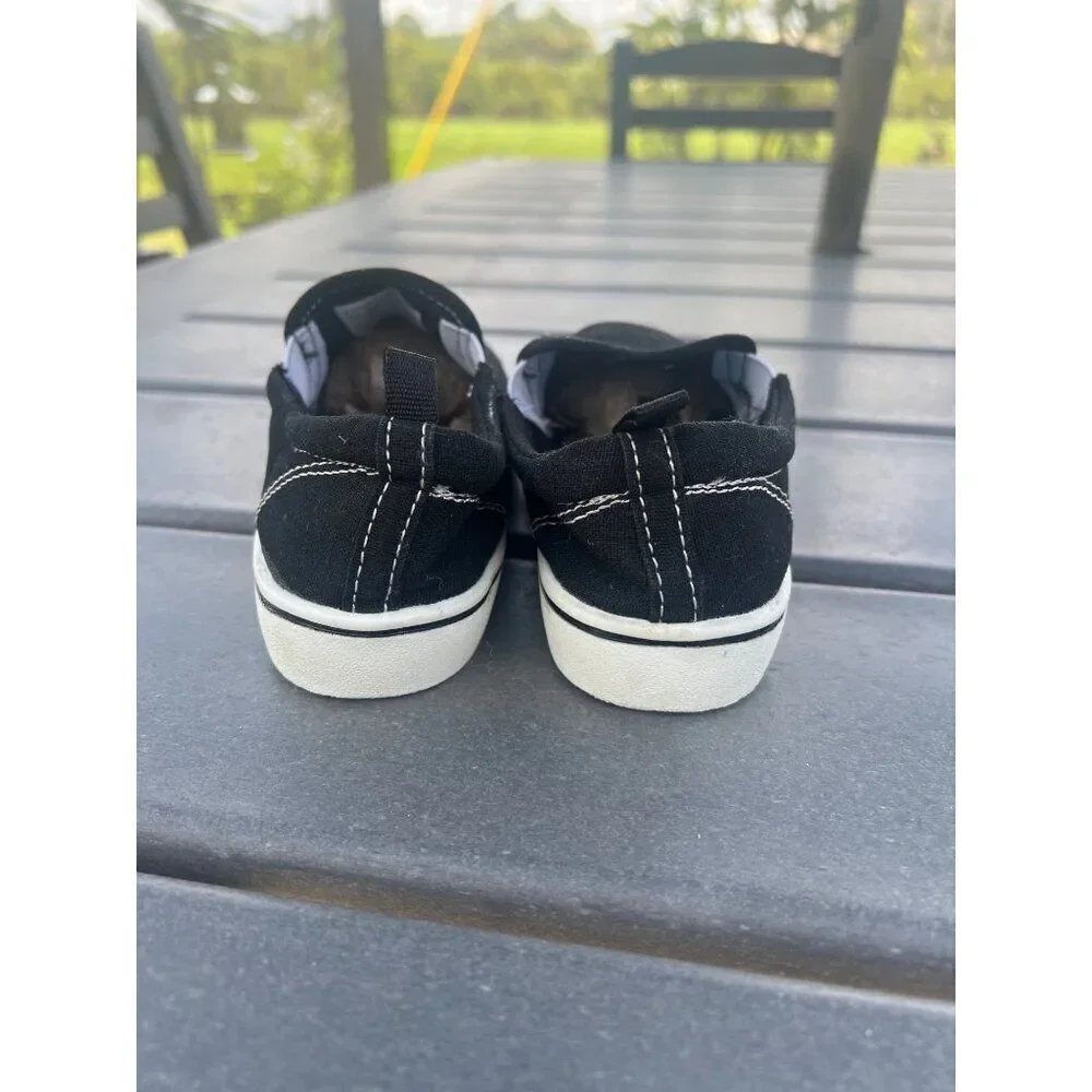 Wonder Nation Black Kids Slip-On Canvas Sneakers Size 11